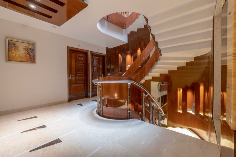 Architecture at Hotel Aura New Delhi