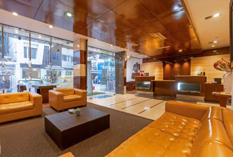 Lobby & Reception at Hotel Aura New Delhi