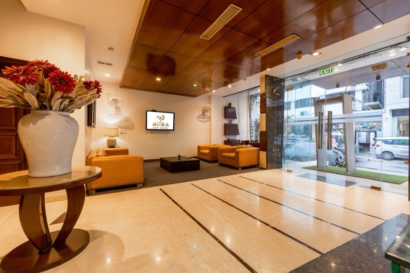 Lobby & Reception at Hotel Aura New Delhi